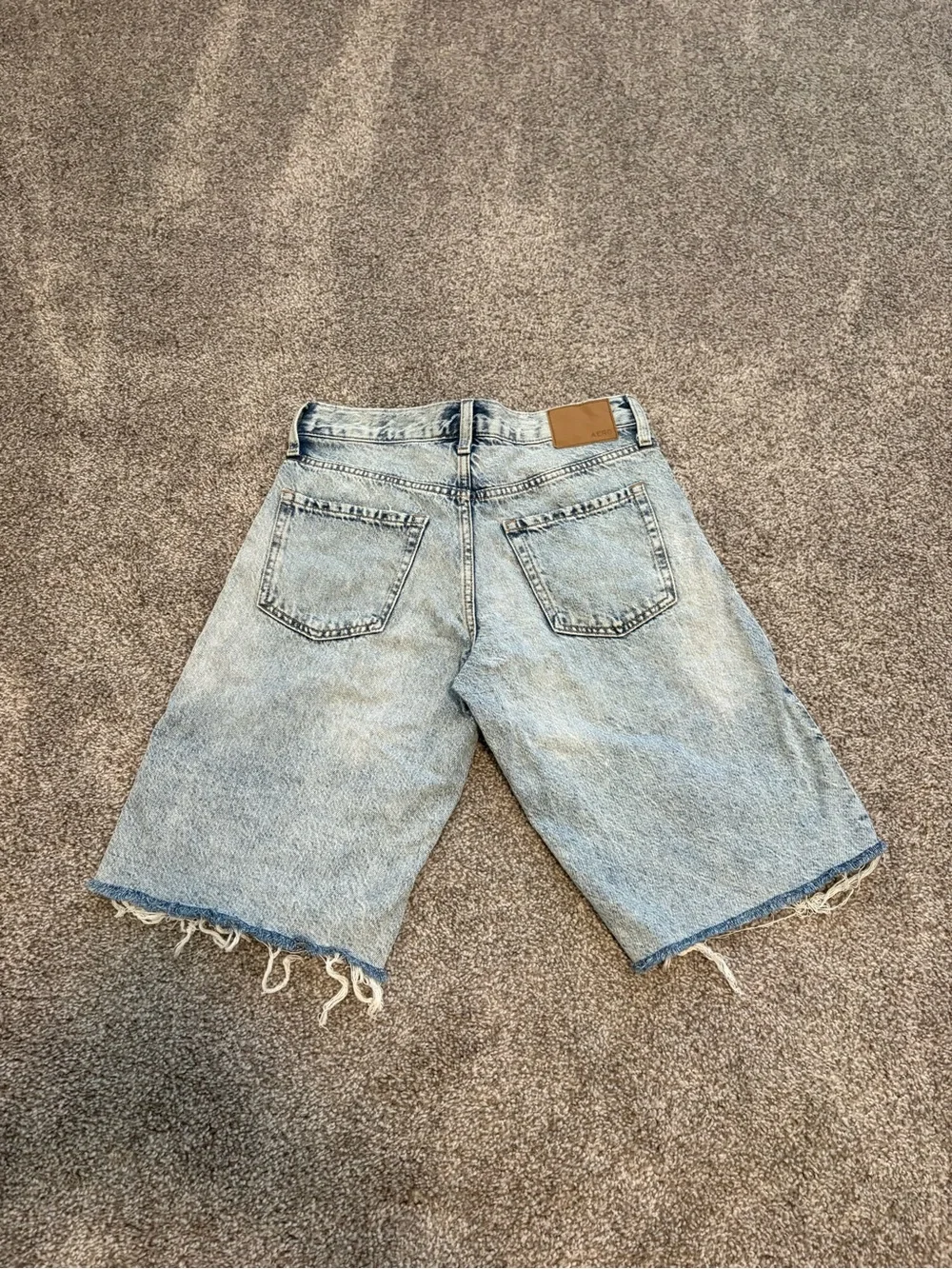 Aéropostale Women’s Baggy Light Wash Denim Jorts Distressed Size 00